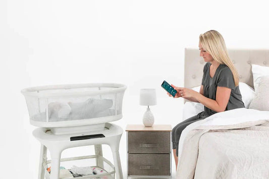 6 Reasons Why We Love the 4moms mamaRoo Sleep Bassinet - ANB BABY