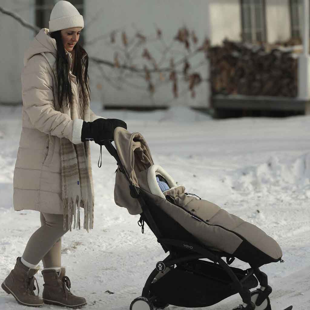 Stokke YOYO Mittens-Black_3 - ANB Baby