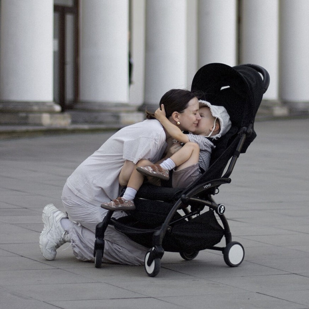 Stokke YOYO Stroller Bundle with Newborn and Car Seat Adaptor_2 - ANB Baby