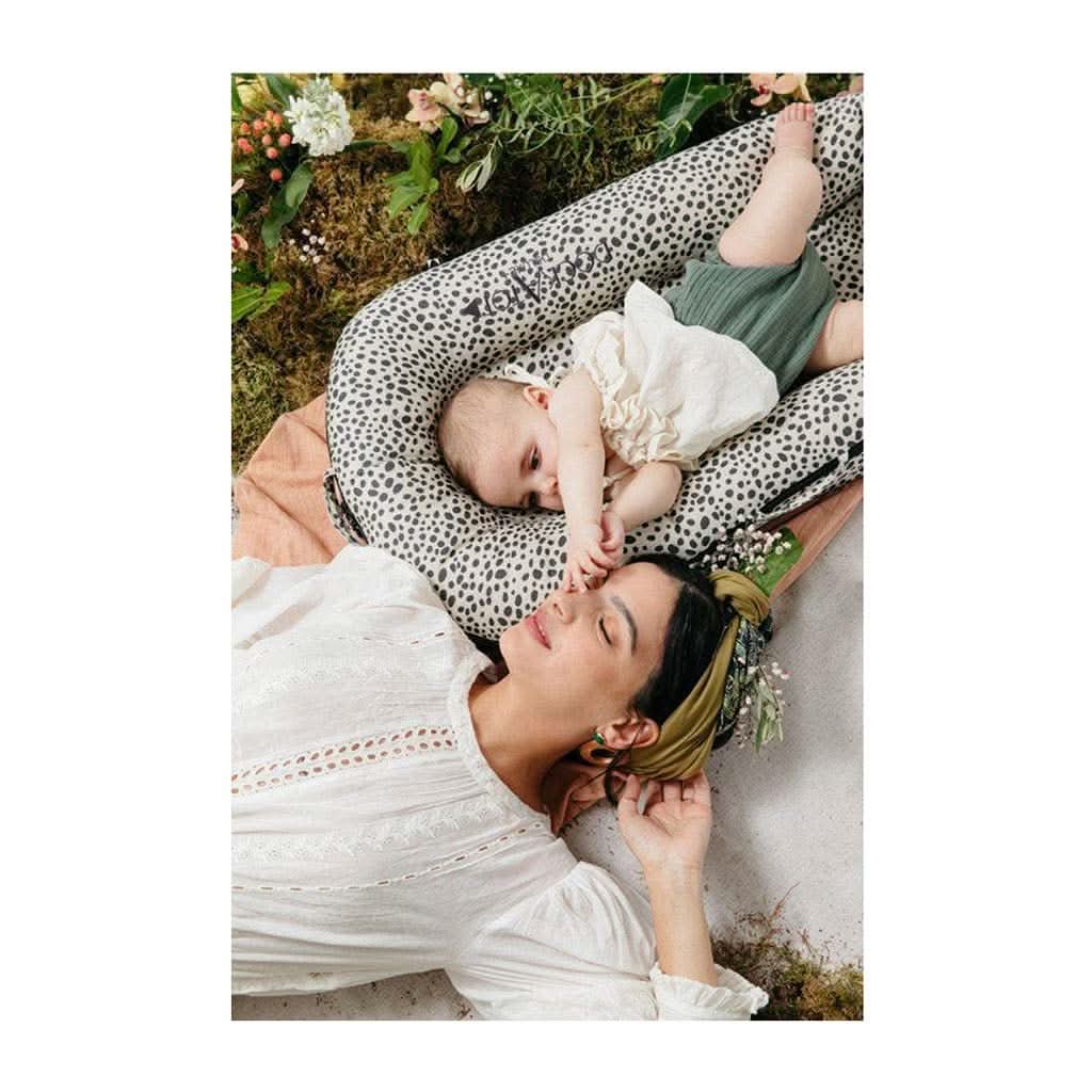 DockATot Deluxe+ Dock The All in One Portable & Lightweight Baby Lounger, Assorted Prints - ANB Baby