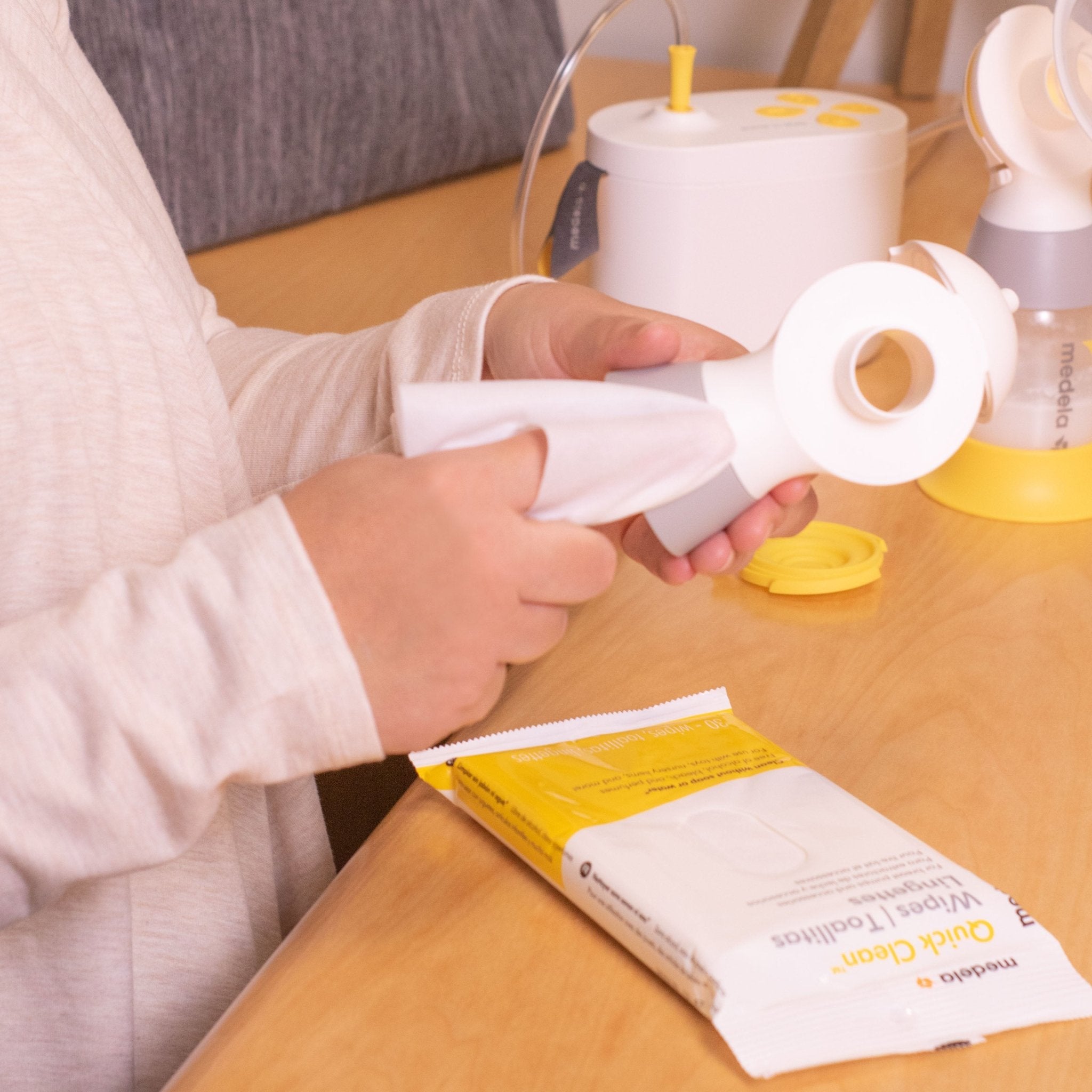 Medela Quick Clean™ Breast Pump & Accessory Wipes, -- ANB Baby