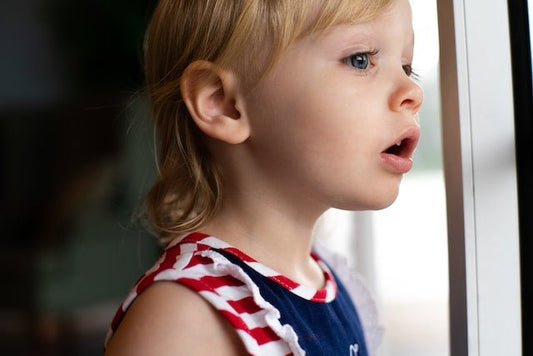 8 Smart Tips for How to Ease Your Child’s Separation Anxiety - ANB BABY