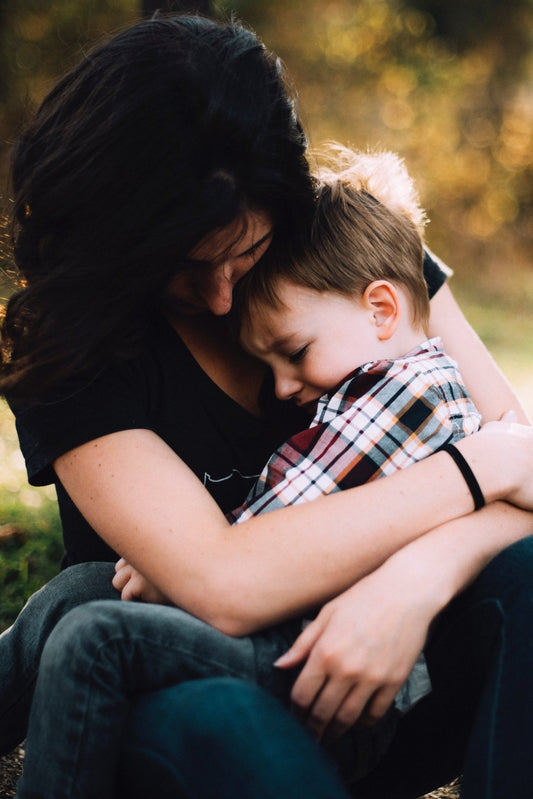 8 Tips for Helping Your Child Cope with Grief and Loss - ANB Baby