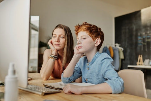 Helicopter Parenting: Pros, Cons & How to Boost Independence - ANB Baby
