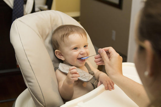 Infant Nutrition from Birth to 12 Months: What You Need to Know - ANB BABY