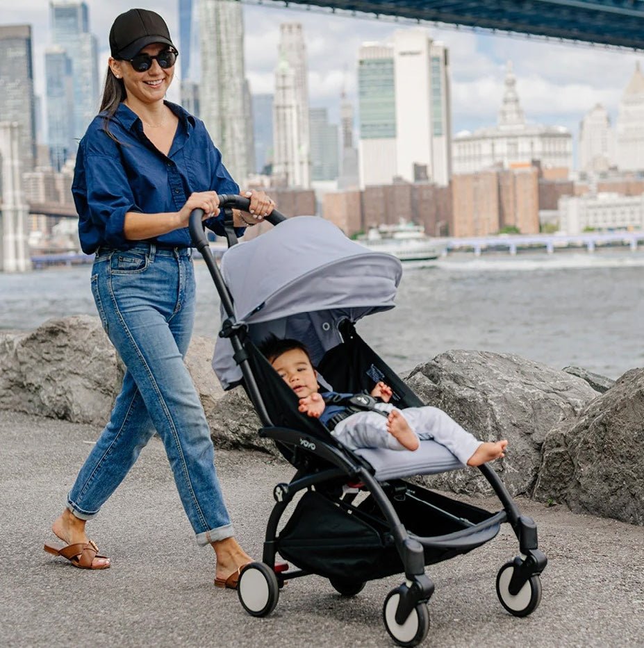 Lightweight, High Quality: Babyzen YOYO2 + 6+ Complete Stroller