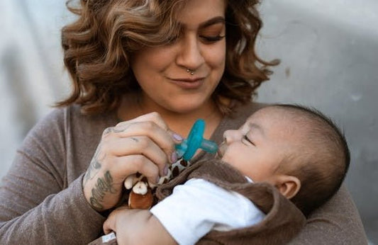The Best Pacifiers for Breastfed Babies: Our Expert Picks - ANB BABY