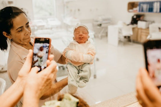 What Will My Newborn Look Like? What Parents Need to Know - ANB BABY