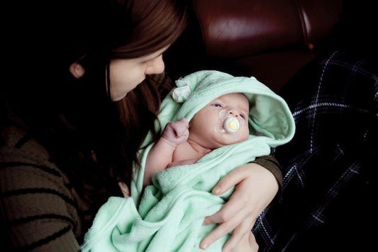 Why You Need a Hooded Baby Towel (and 4 of Our Favorites!) - ANB BABY