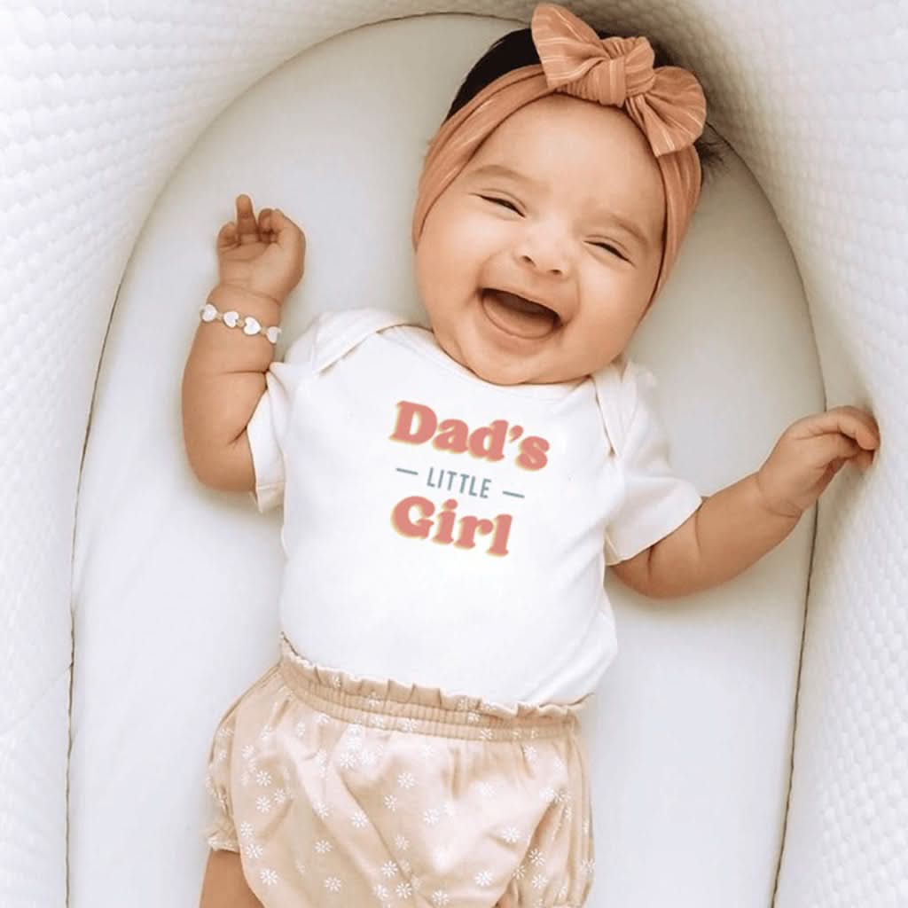 Finn-&-Emma-Short-Sleeve-Graphic-Bodysuit---Dad's-Little-Girl_2 - ANB Baby