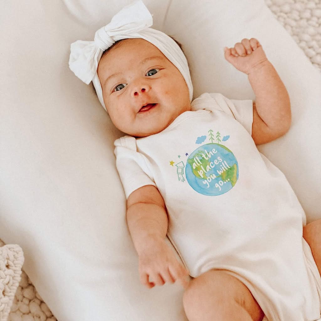 Finn-&-Emma-Short-Sleeve-Graphic-Bodysuit---Places-You-Will-Go_2 - ANB Baby