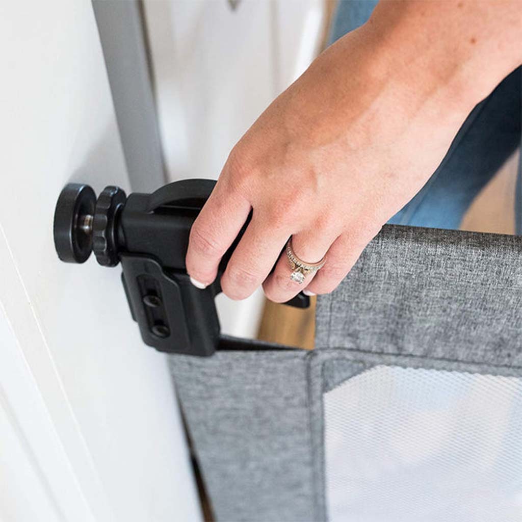 Baby Delight Span Expandable Folding Gate Feature 4 - ANB Baby
