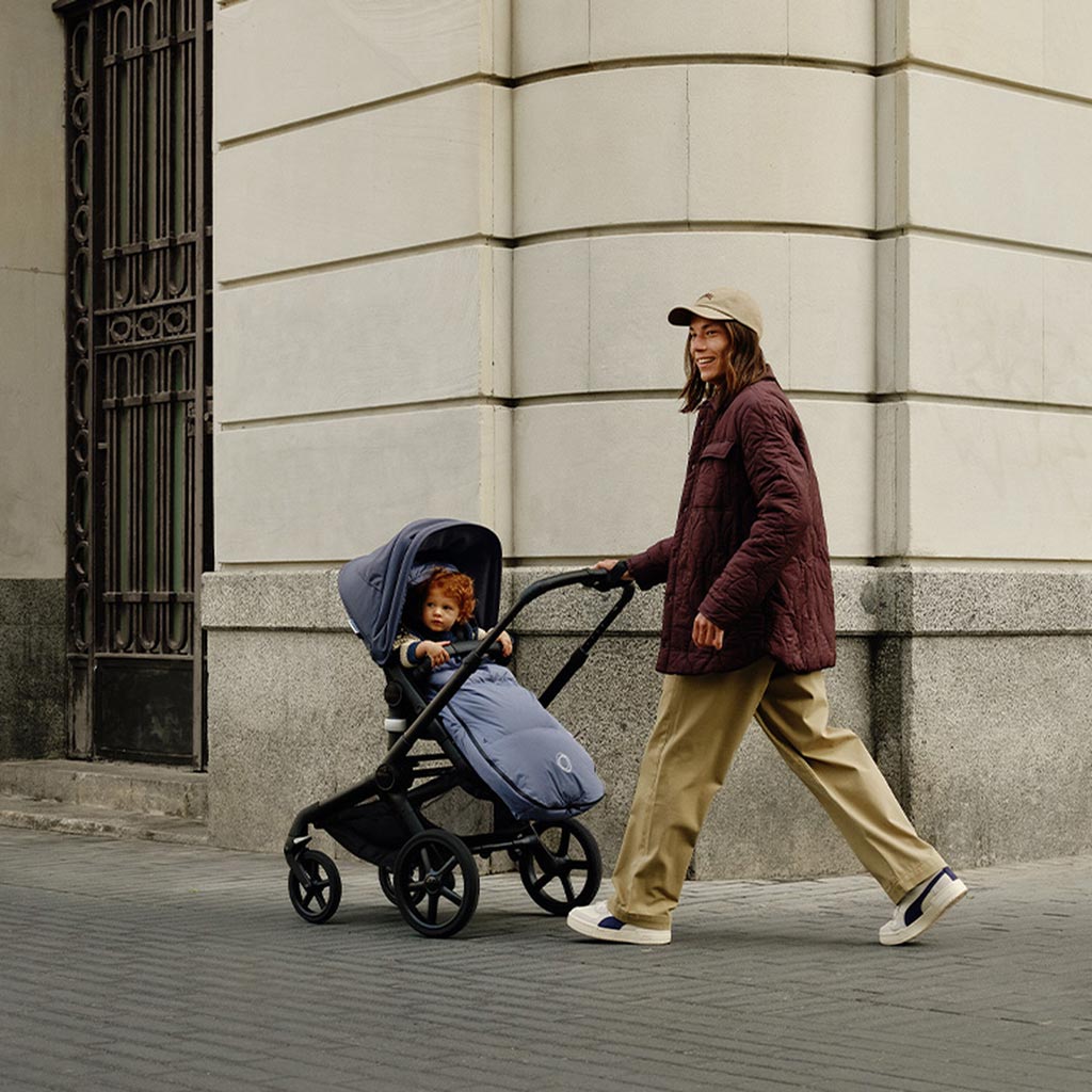Bugaboo high-performance winter footmuff Midnight Black_5 - ANB Baby