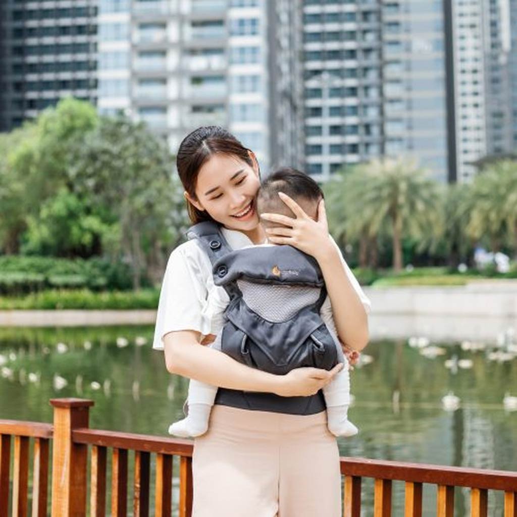 Ergobaby-Carrier-360-All-Carry-Positions-Baby-Carrier-with-Cool-Air-Mesh-Carbon-Grey_5 - ANB baby