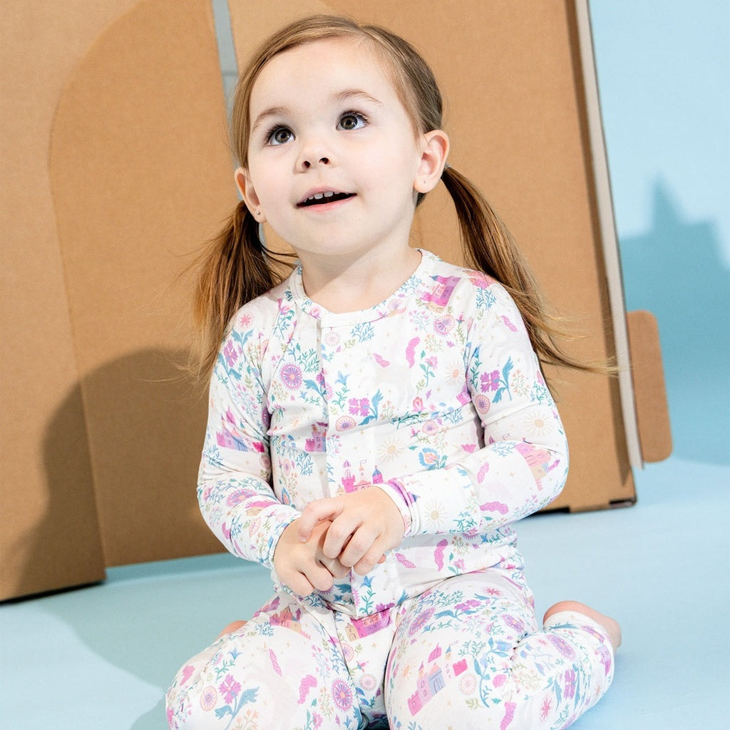 Magnetic_Convertible_Coverall-Tail_of_Magic_6