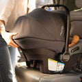 Nuna TRIV next + PIPA Urbn Travel System
