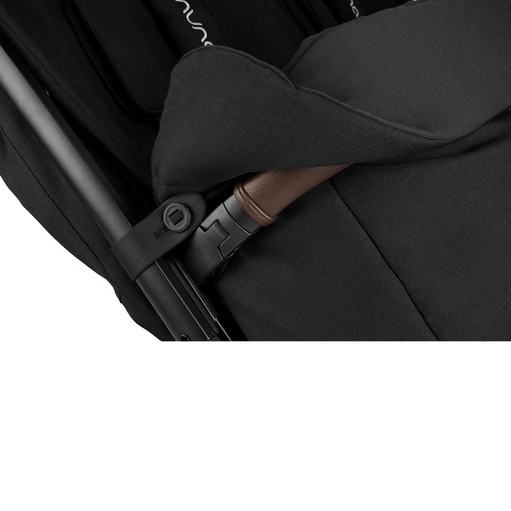 Nuna TRVL dubl Winter Footmuff_6 - ANB Baby