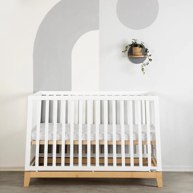 DaDaDa Chelsea Crib, White / Natural - ANB Baby -1020121801019$100 - $300