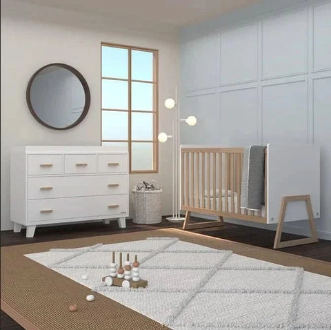 DaDaDa Domino 2-in-1 Convertible Crib, White - ANB Baby -1019025066129$500 - $1000