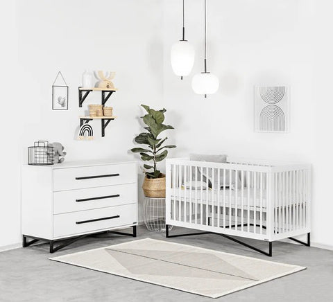 DaDaDa Kenton 3-in-1 Convertible Crib, White / Black - ANB Baby -1020122207018$300 - $500