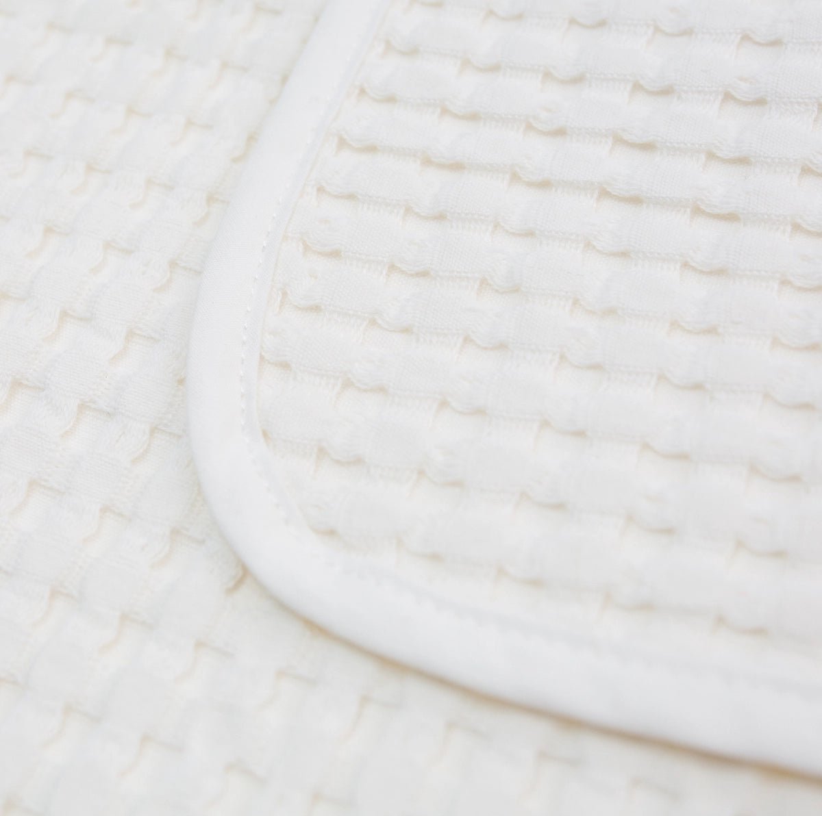 Lulujo Cotton Waffle Blanket - ANB Baby -$20 - $50