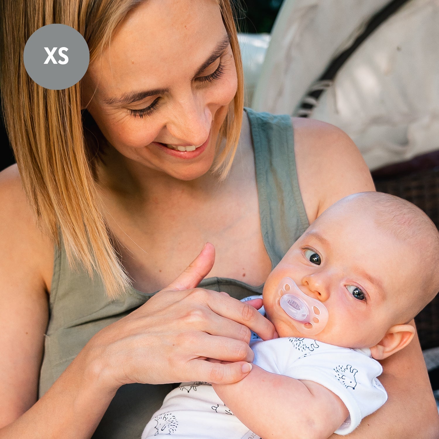 Medela Newborn 0-2 Months Pacifier, Unisex, -- ANB Baby