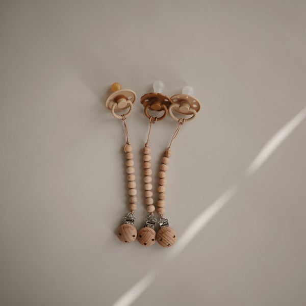 Mushie Pacifier Clip Cleo, Wood - ANB Baby -artisan pacifier clip