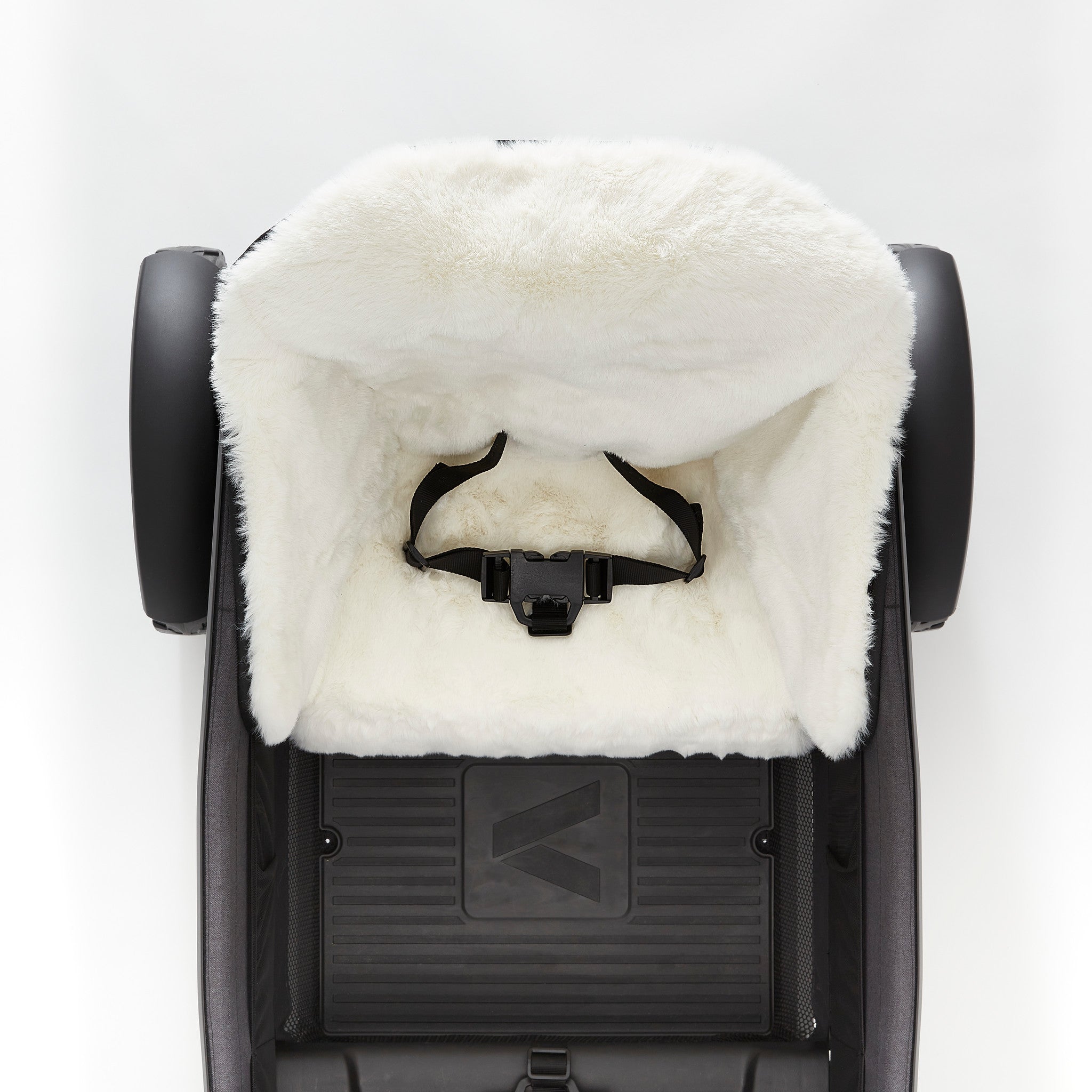 Veer Shearling Seat Cover, White - ANB Baby -shearling seat cover